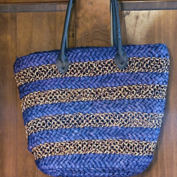 Summer Straw Bag. - Picture 1 of 5